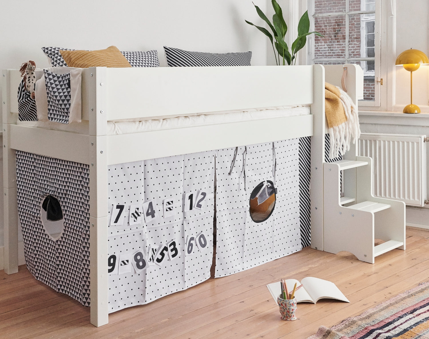 Høj Junior sengestige