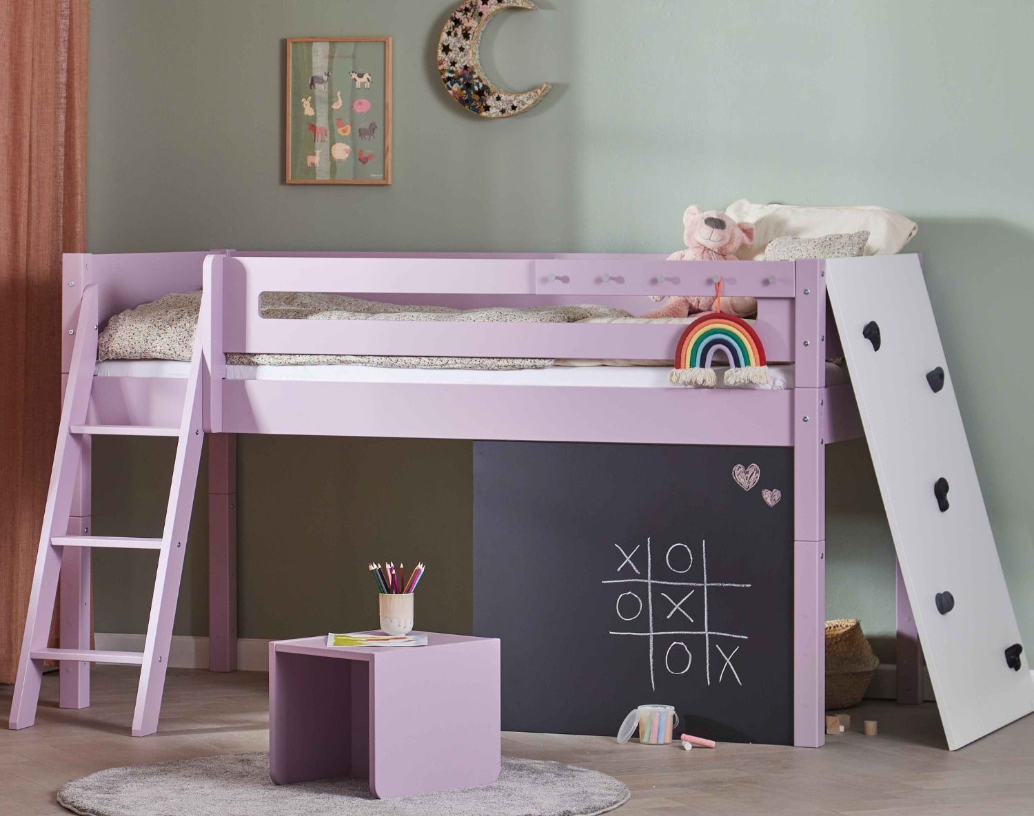 Knagerække til sengegavl