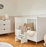 Delad bäddhäst till babysäng