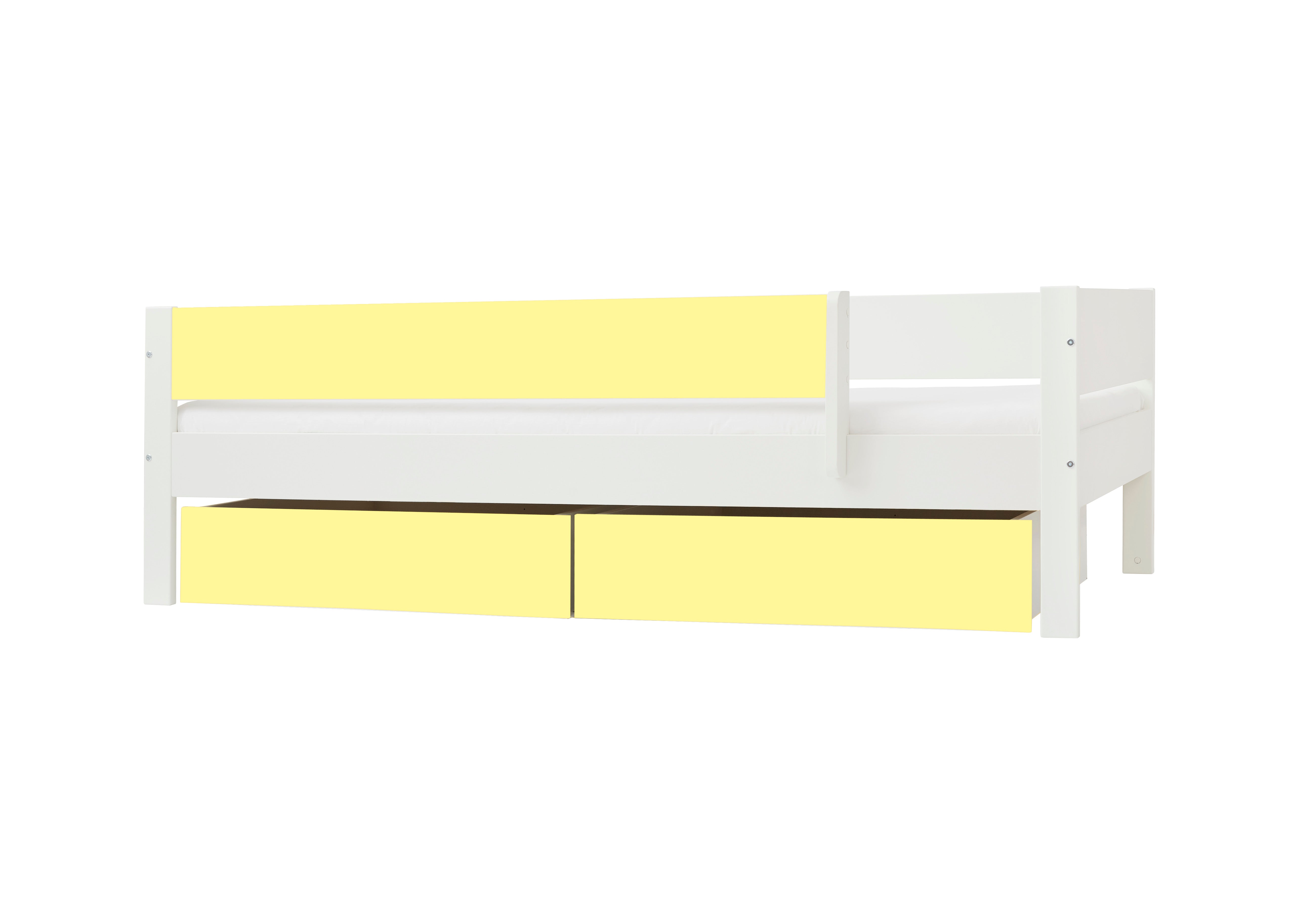 Hvid børneseng med gule skuffer og sengehest