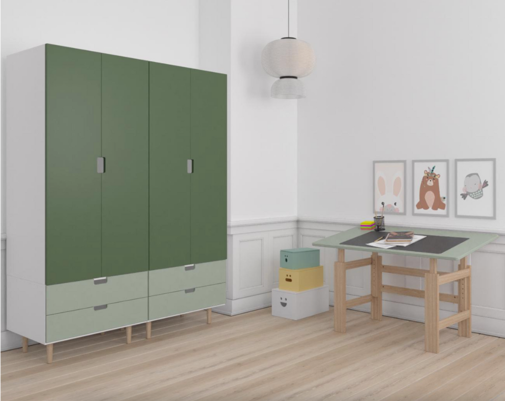 Garderobeskab til børn kombination af kommoder og skabe